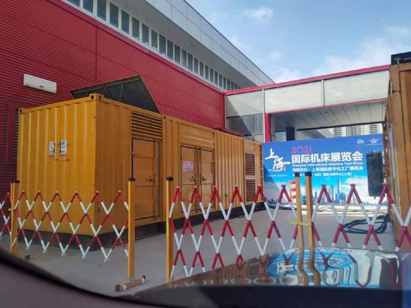 八宿发电车出租-发电机无电压或电压太低怎么办？